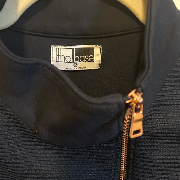 The Base Zip Up - Picture 3 of 6